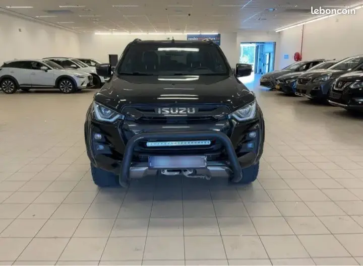Isuzu D-Max 2023 photo 3