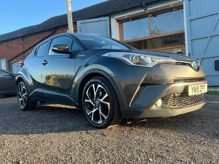 Toyota C-Hr 2019 photo 4