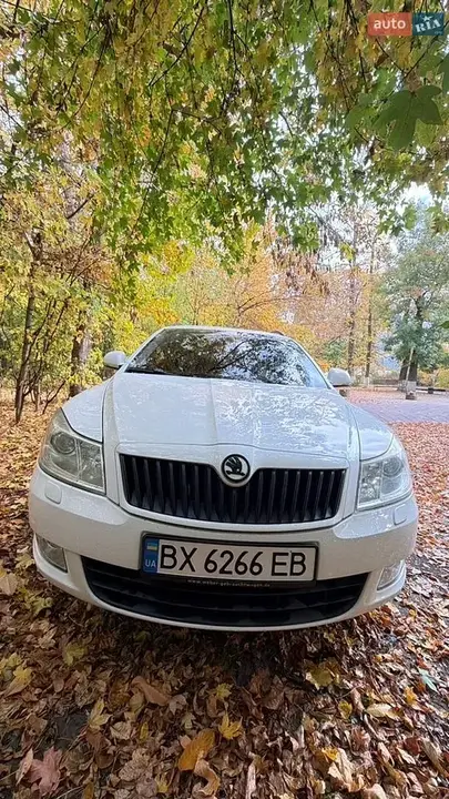 Skoda Octavia 2009 photo 4