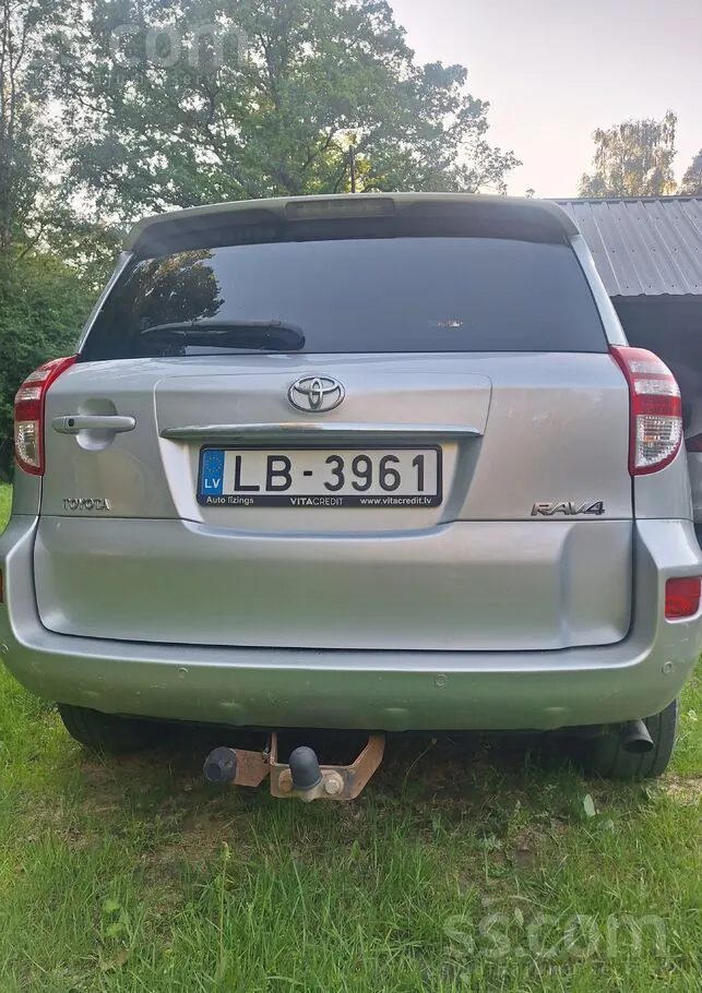 Toyota Rav4 2010 photo 5