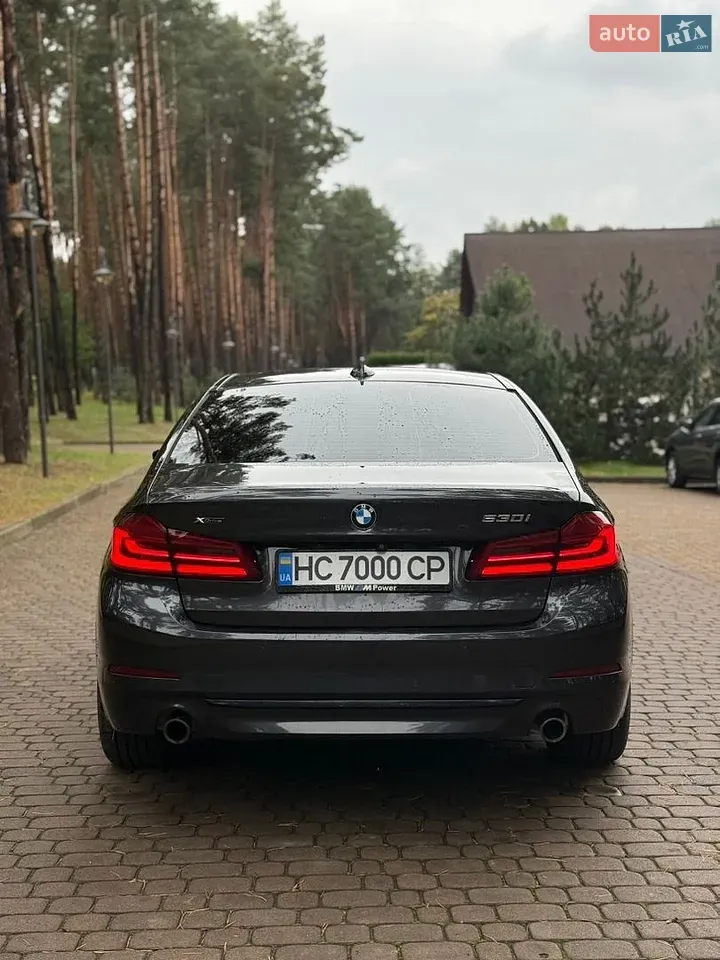 BMW 5 Series 2017 photo 3