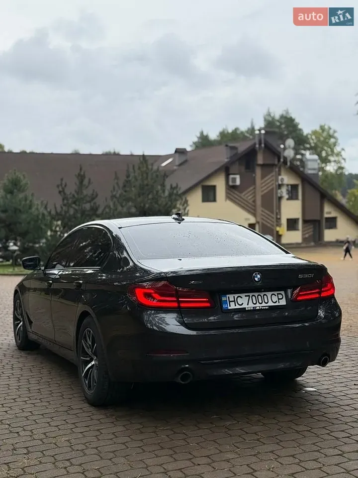BMW 5 Series 2017 photo 5