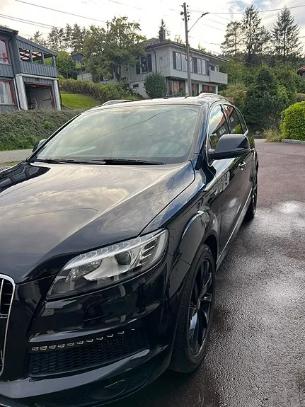 Audi Q7 2014 photo 2
