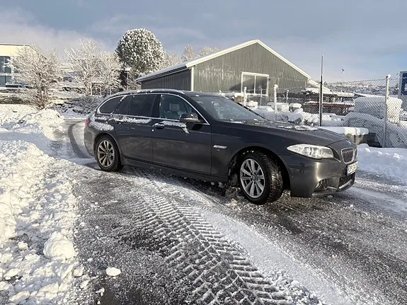 BMW 520D 2013 photo 2
