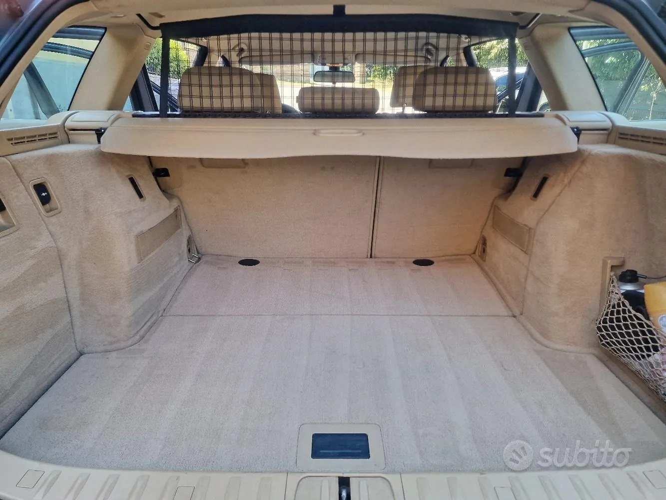 BMW 320D 2009 photo 4