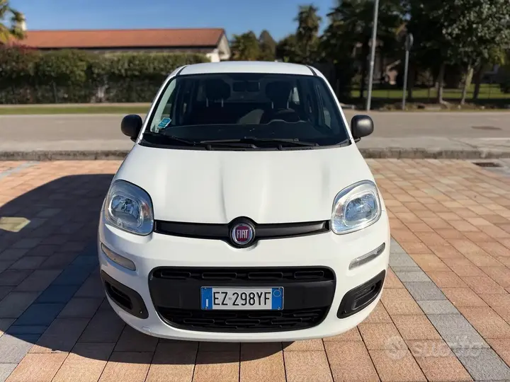 Fiat Panda 2015 photo 2