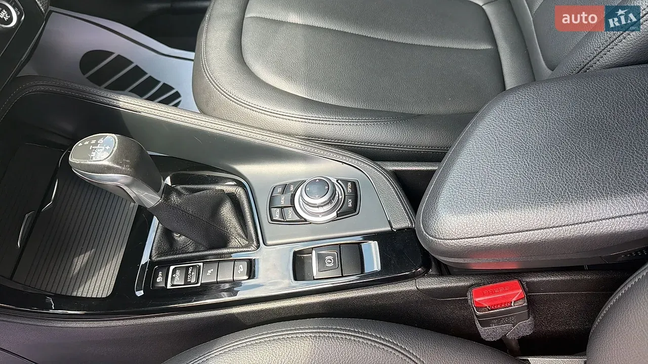 BMW X1 2016 photo 4