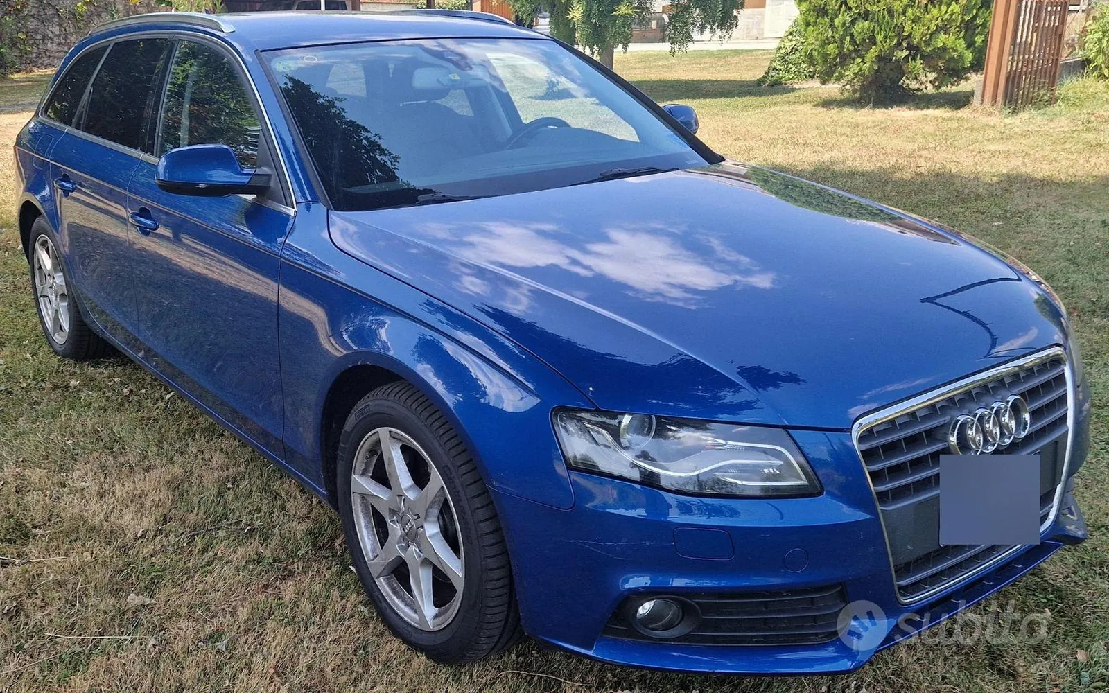 Audi A4 Avant 2012 photo 3
