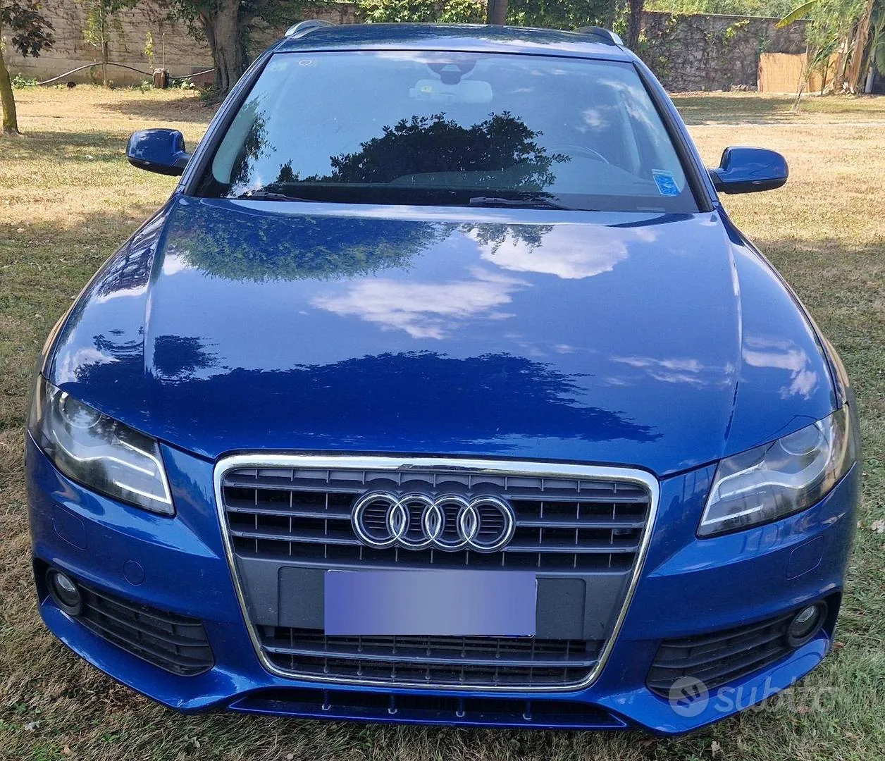 Audi A4 Avant 2012 photo 2