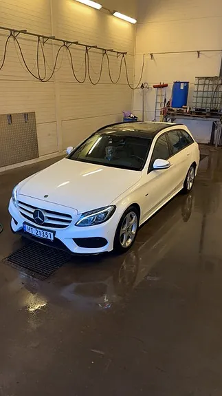 Mercedes-Benz C350 E 2018 photo 4