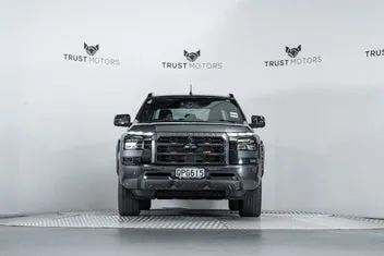 Mitsubishi Triton 2024 photo 5