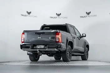 Mitsubishi Triton 2024 photo 4