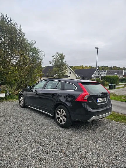 Volvo V60 2011 photo 3