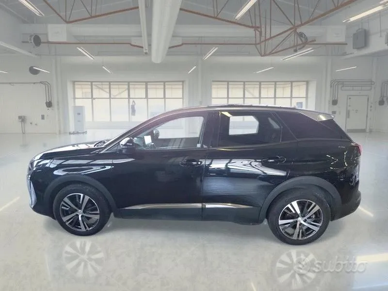 Peugeot 3008 2022 photo 5