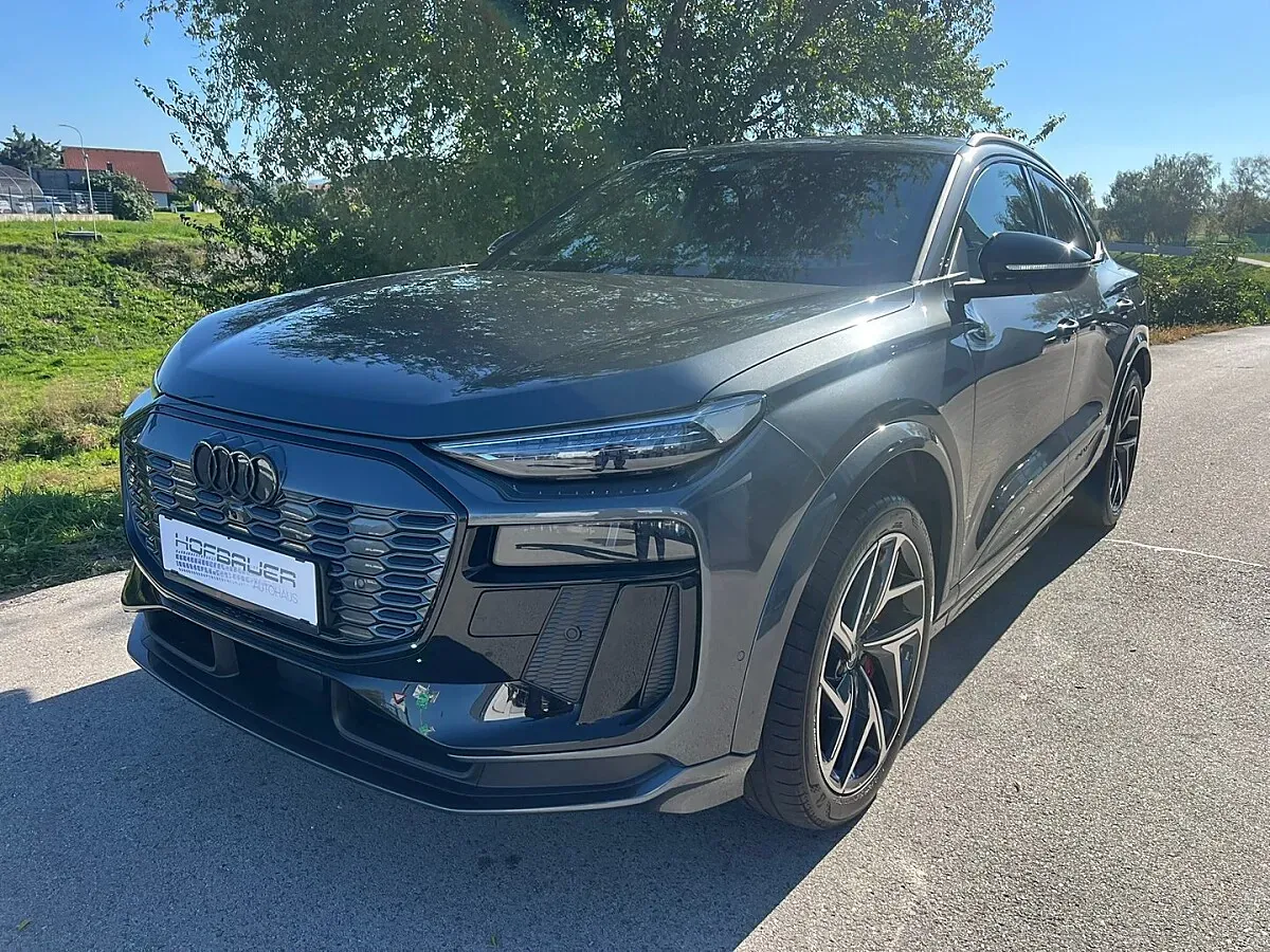 Audi Q6