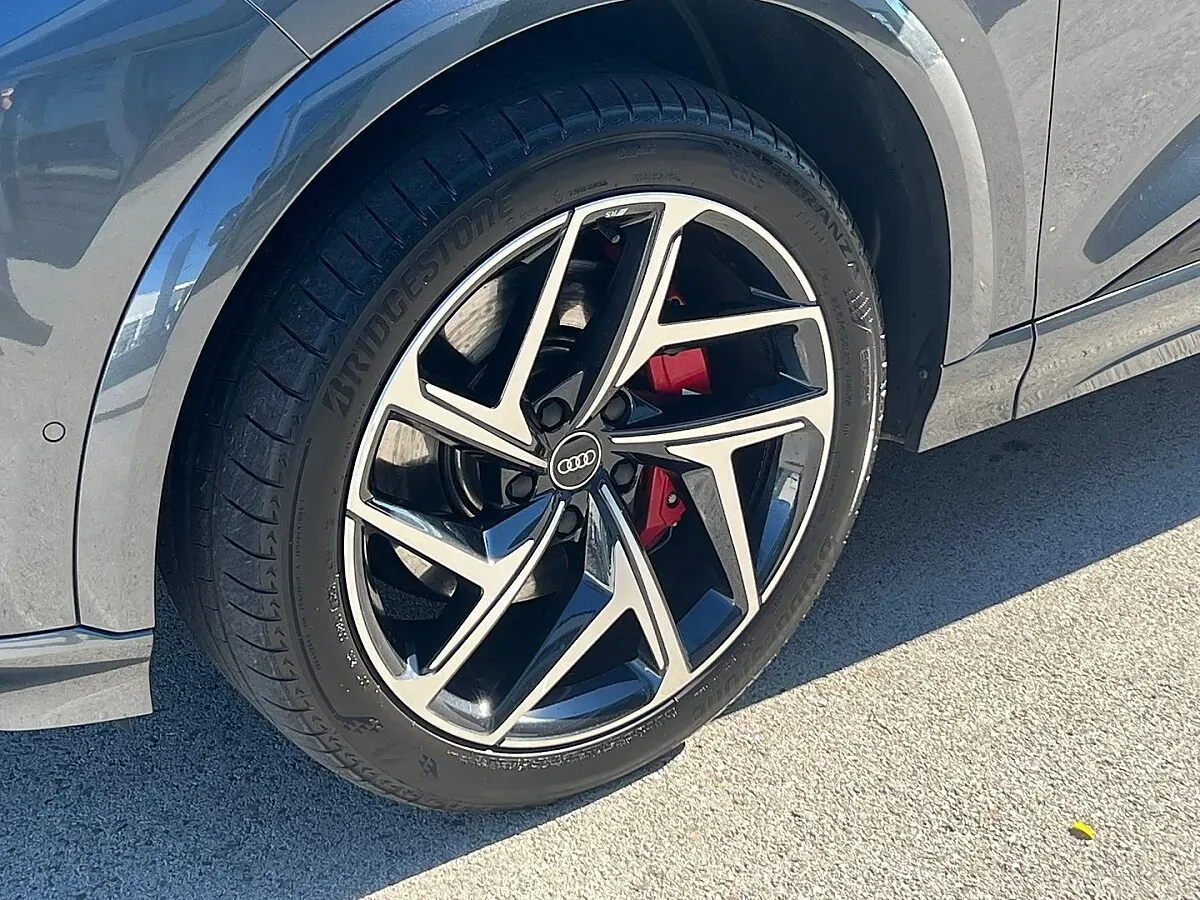 Audi Q6 2025 photo 3