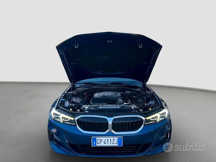 BMW 3 Series 2023 photo 4