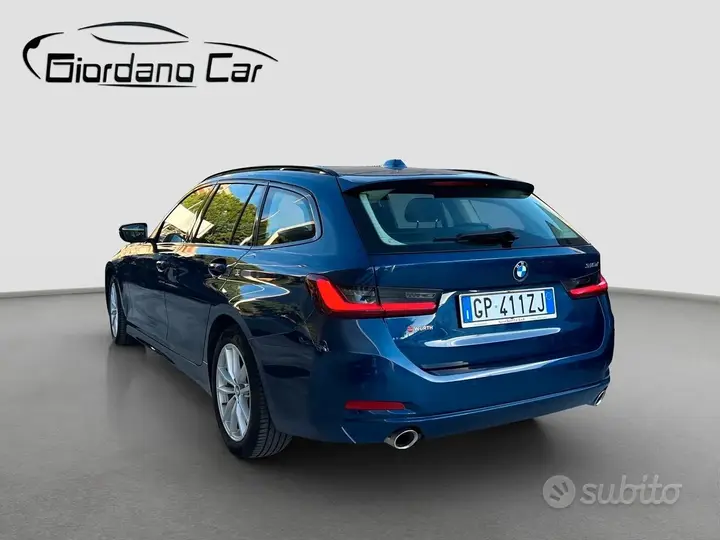 BMW 3 Series 2023 photo 5