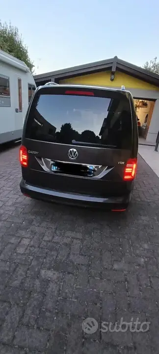 Volkswagen Caddy 2017 photo 2