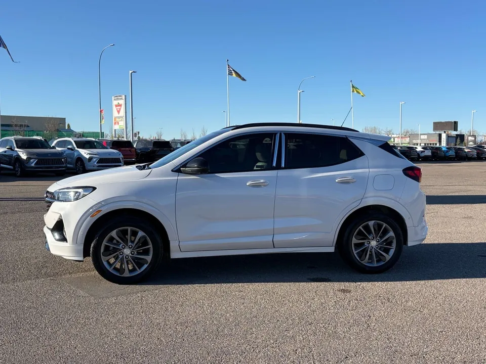 Buick Encore 2023 photo 2