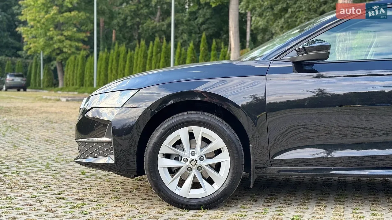 Skoda Octavia 2024 photo 4