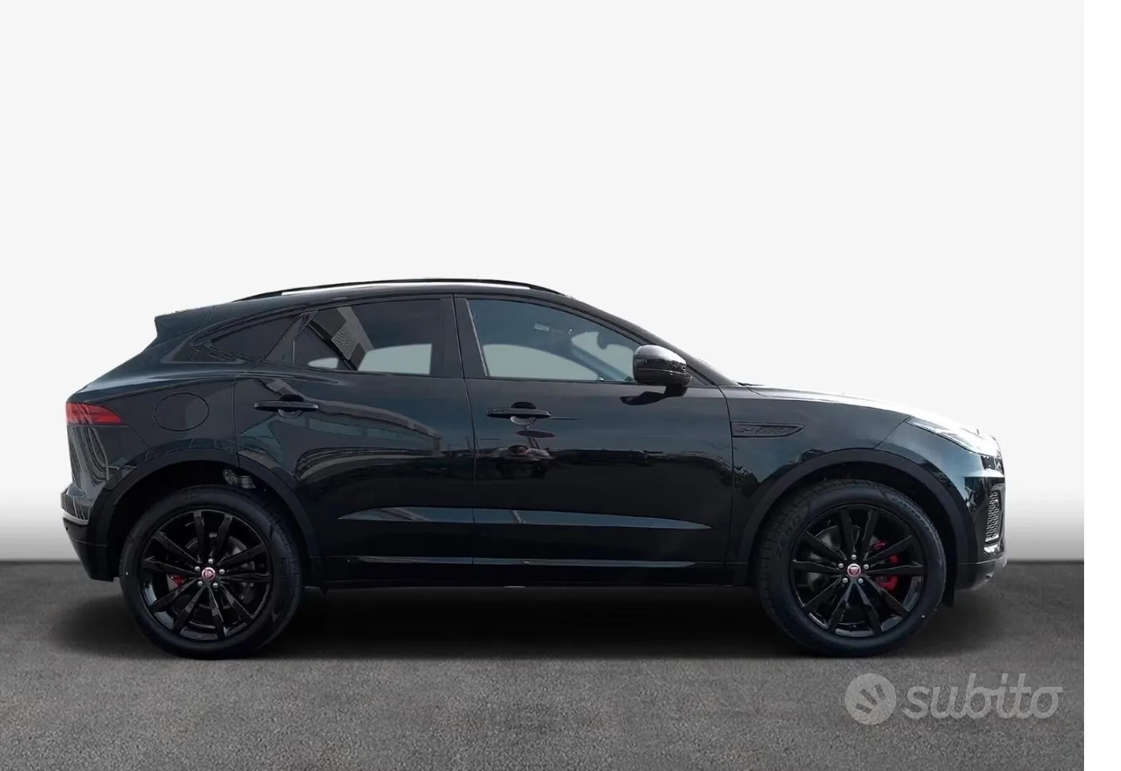 Jaguar E-Pace 2023 photo 3