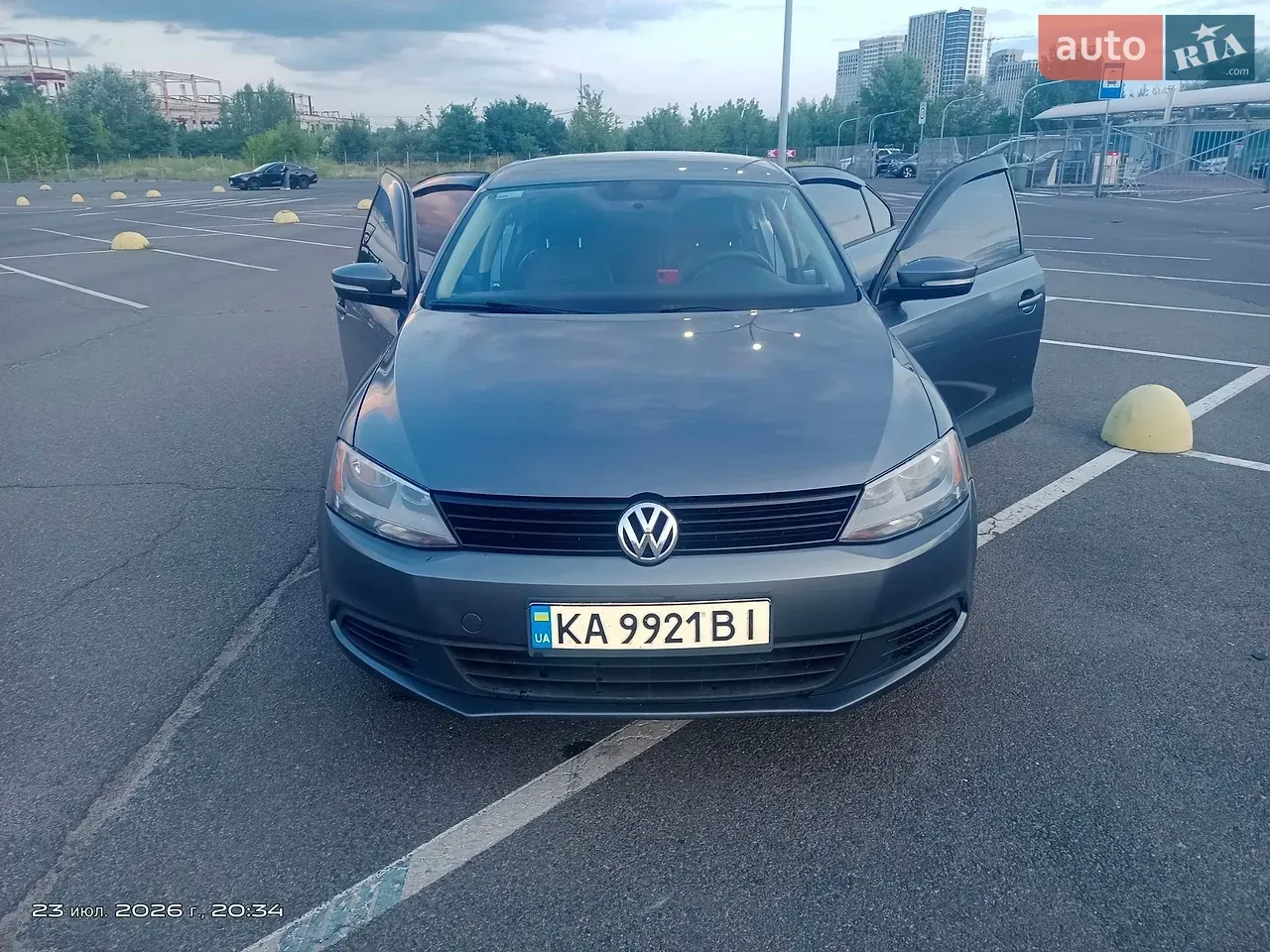 Volkswagen Jetta 2014 photo 3