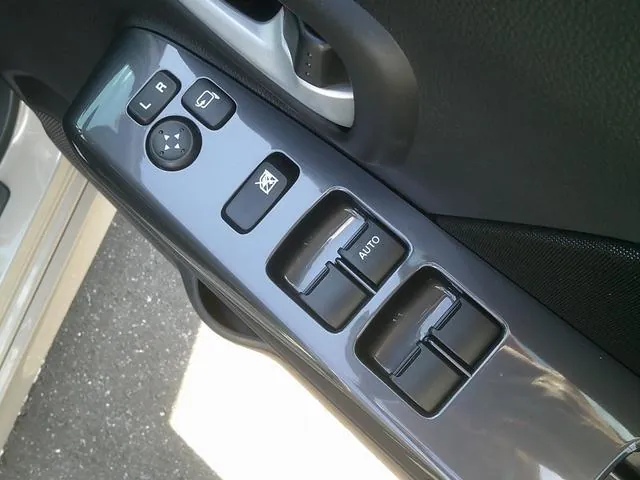 Suzuki Wagon R 2025 photo 5