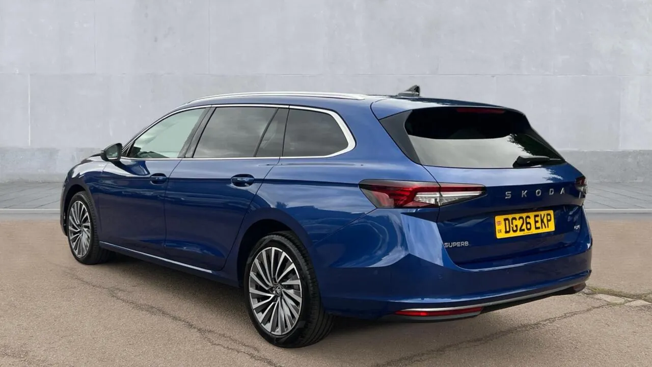 Skoda Superb 2026 photo 3