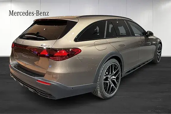 Mercedes-Benz E 300 De 2027 photo 2
