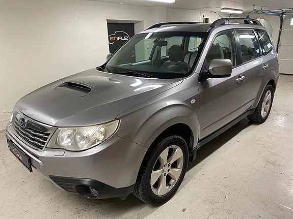 Subaru Forester 2010 photo 4