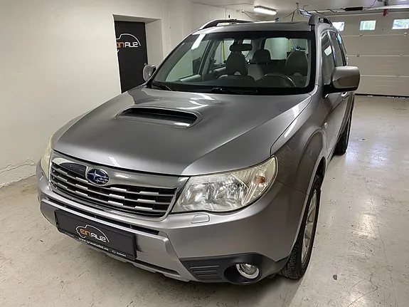 Subaru Forester 2010 photo 3