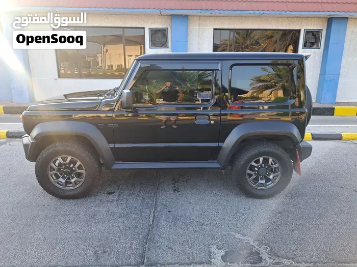 Suzuki Jimny 2023 photo 3