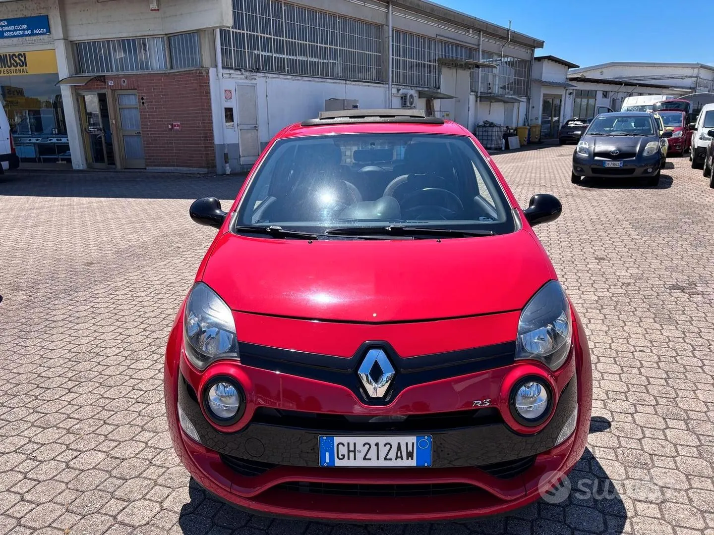 Renault Twingo 2012 photo 2