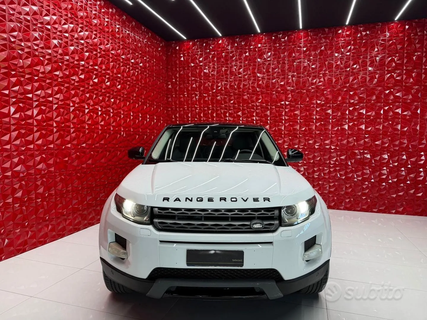 Land Rover Range Rover Evoque 2014 photo 2