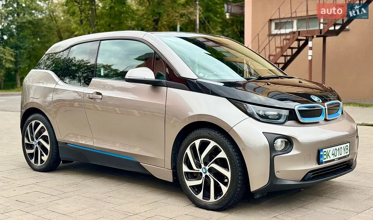 BMW I3