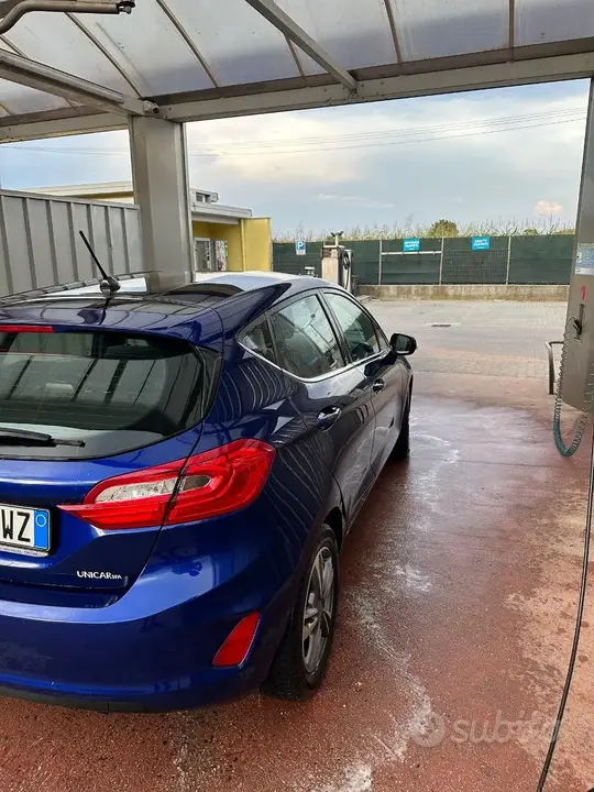 Ford Fiesta 2018 photo 2