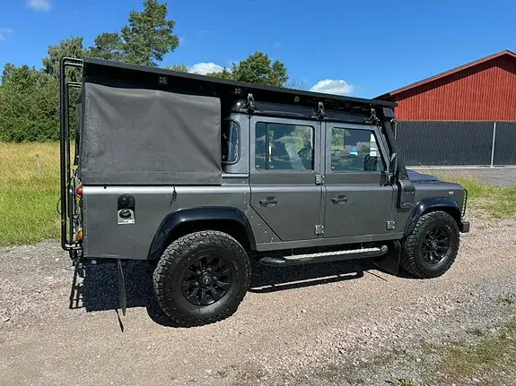 Land Rover Defender 110 2015 photo 4