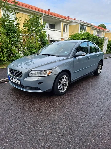 Volvo S40 2008 photo 2