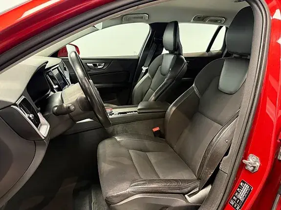 Volvo V60 Cross Country 2020 photo 4