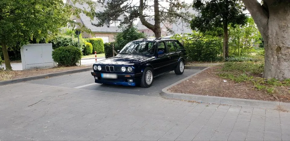 BMW E30 Touring