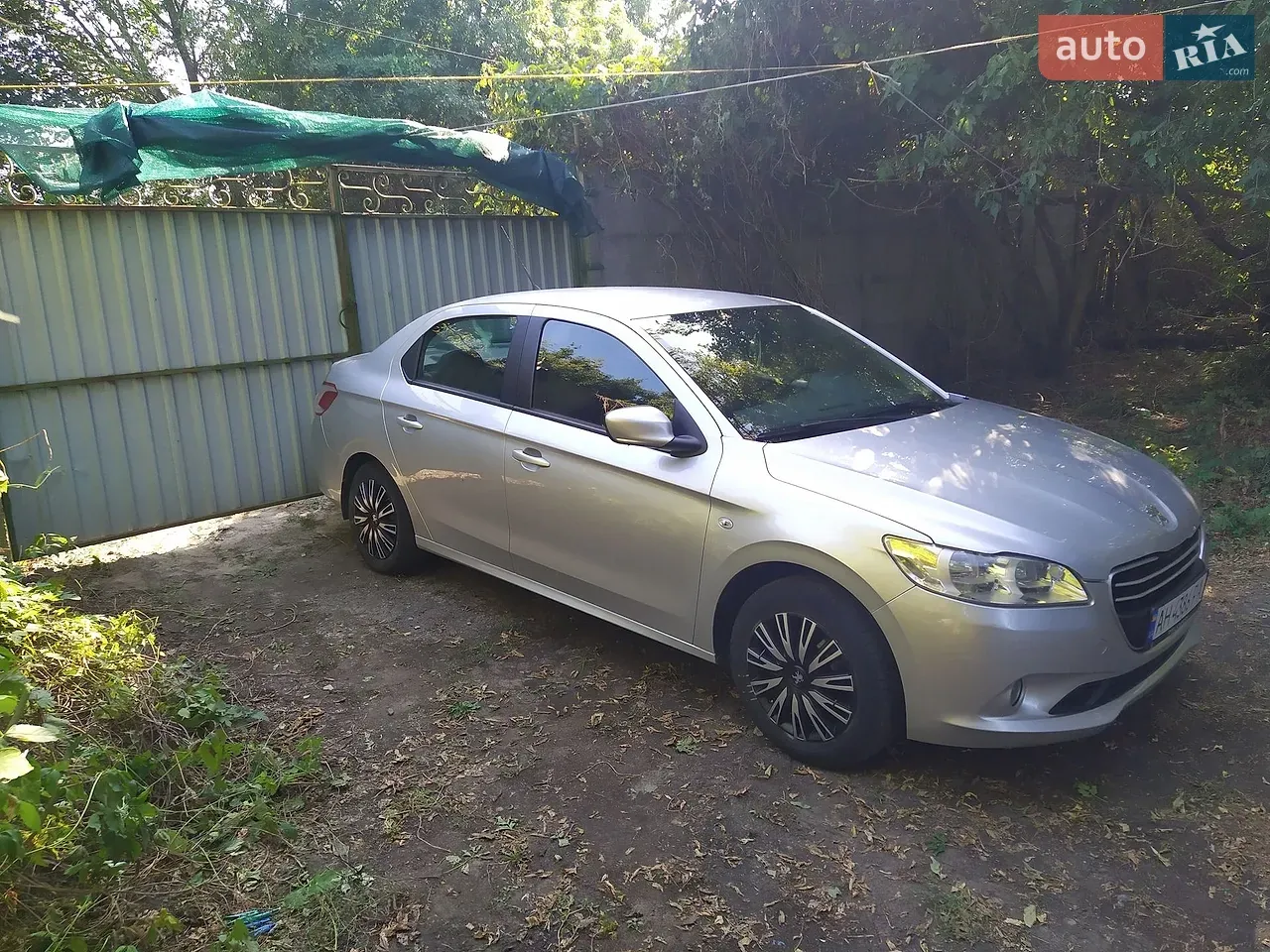 Peugeot 301
