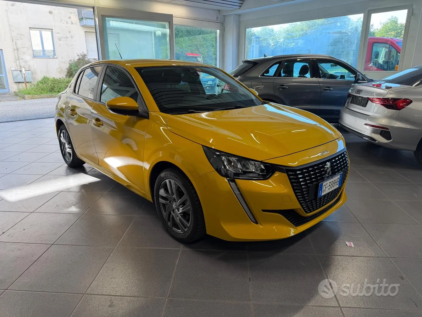 Peugeot 208 2021 photo 2