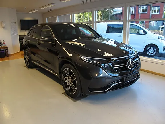 Mercedes-Benz Eqc400