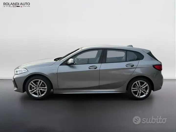 BMW 1 Series 2023 photo 5