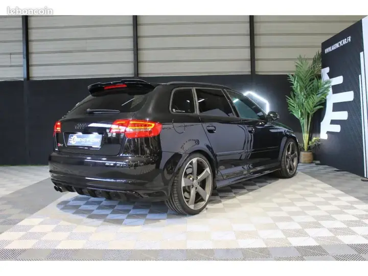 Audi Rs3 Sportback 2011 photo 3