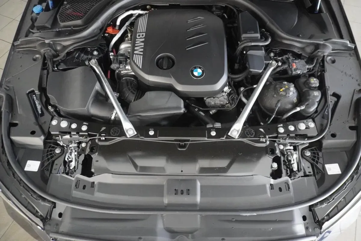 BMW 5 Series 2026 photo 2