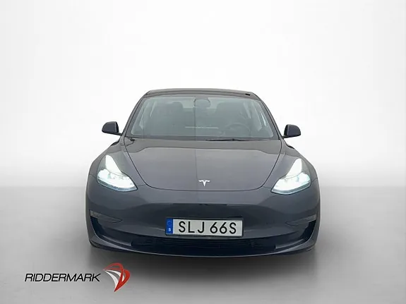 Tesla Model 3 2022 photo 3