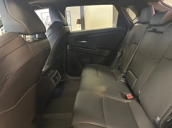 Subaru Solterra 2026 photo 5