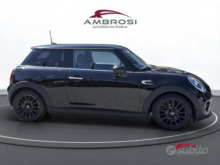 Mini One 2019 photo 5